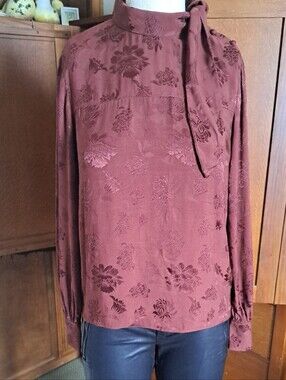 Aritzia Wilfred Cecile Floral Trapeze Tie Neck Blouse Rustique Red XXS Relaxed
